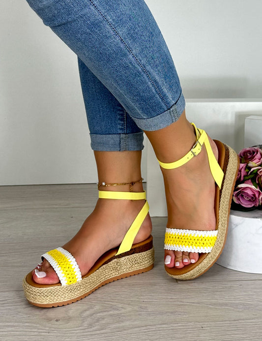 Sandalia Bisco - Amarilla