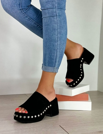 Zuecos Fernanda - Negro