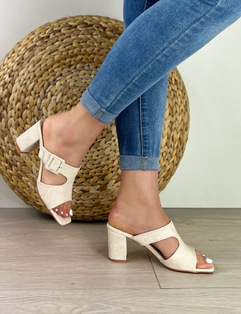Sandalias Larian - Beige