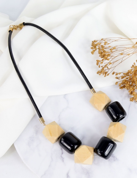 Collar de cuentas - Negro