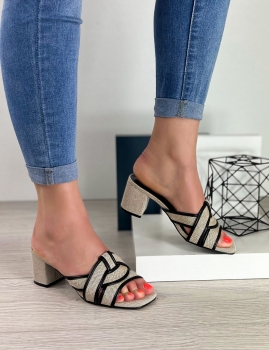 Sandalias Yasmim - Negro